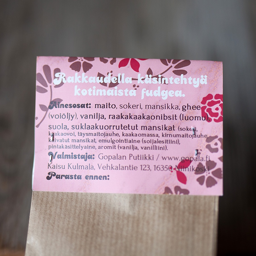 suklaarouhe-mansikka-fudge-
