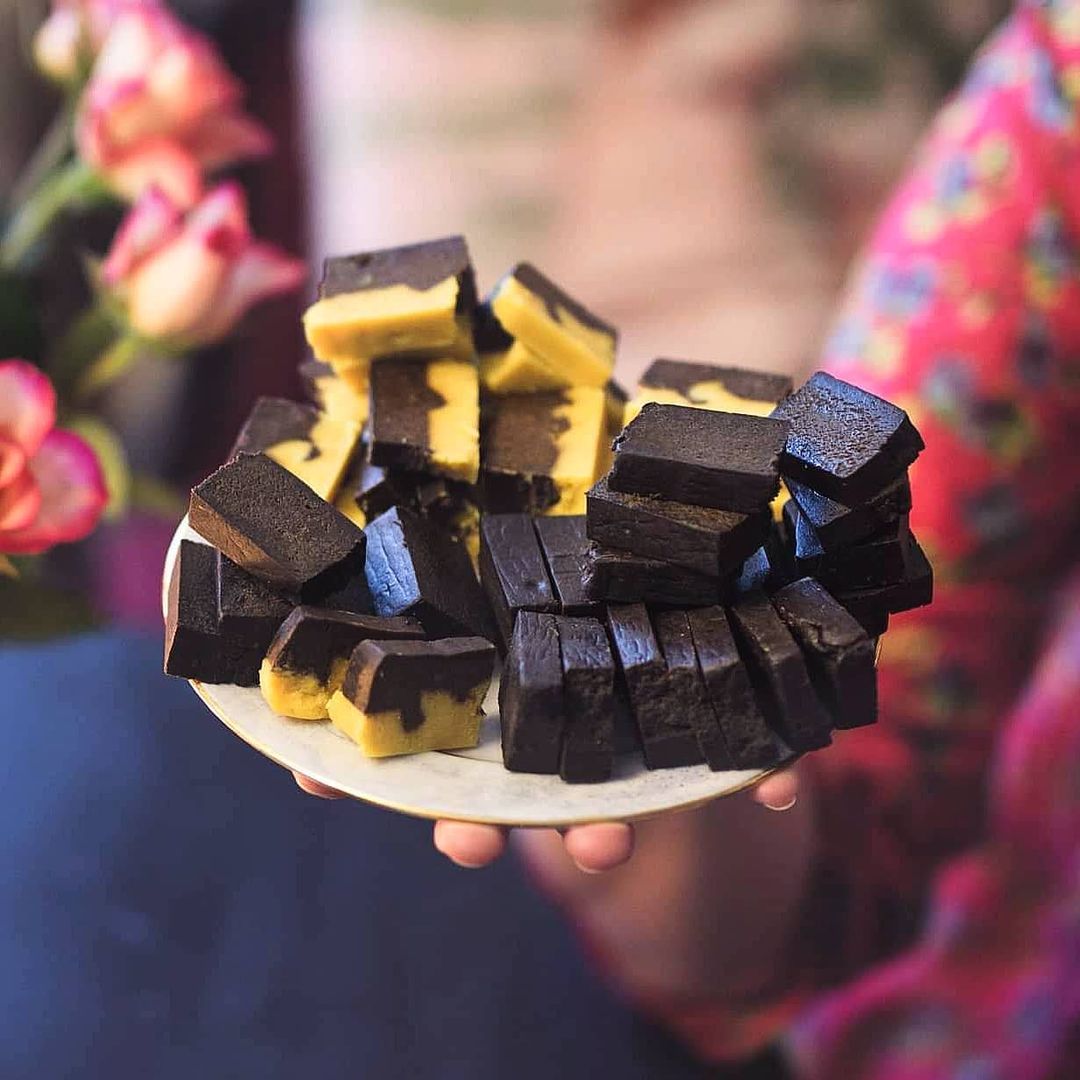 sitruunalaku-salmiakki-gopala-viipaloitu-toffee